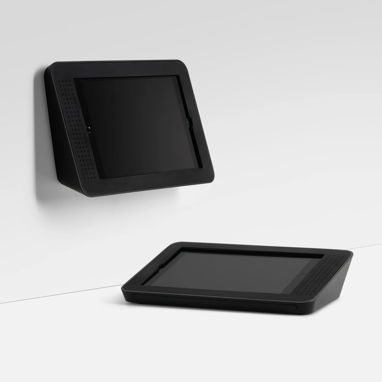 Bouncepad | iPad 9.7" | Faceplate - Home only | Black