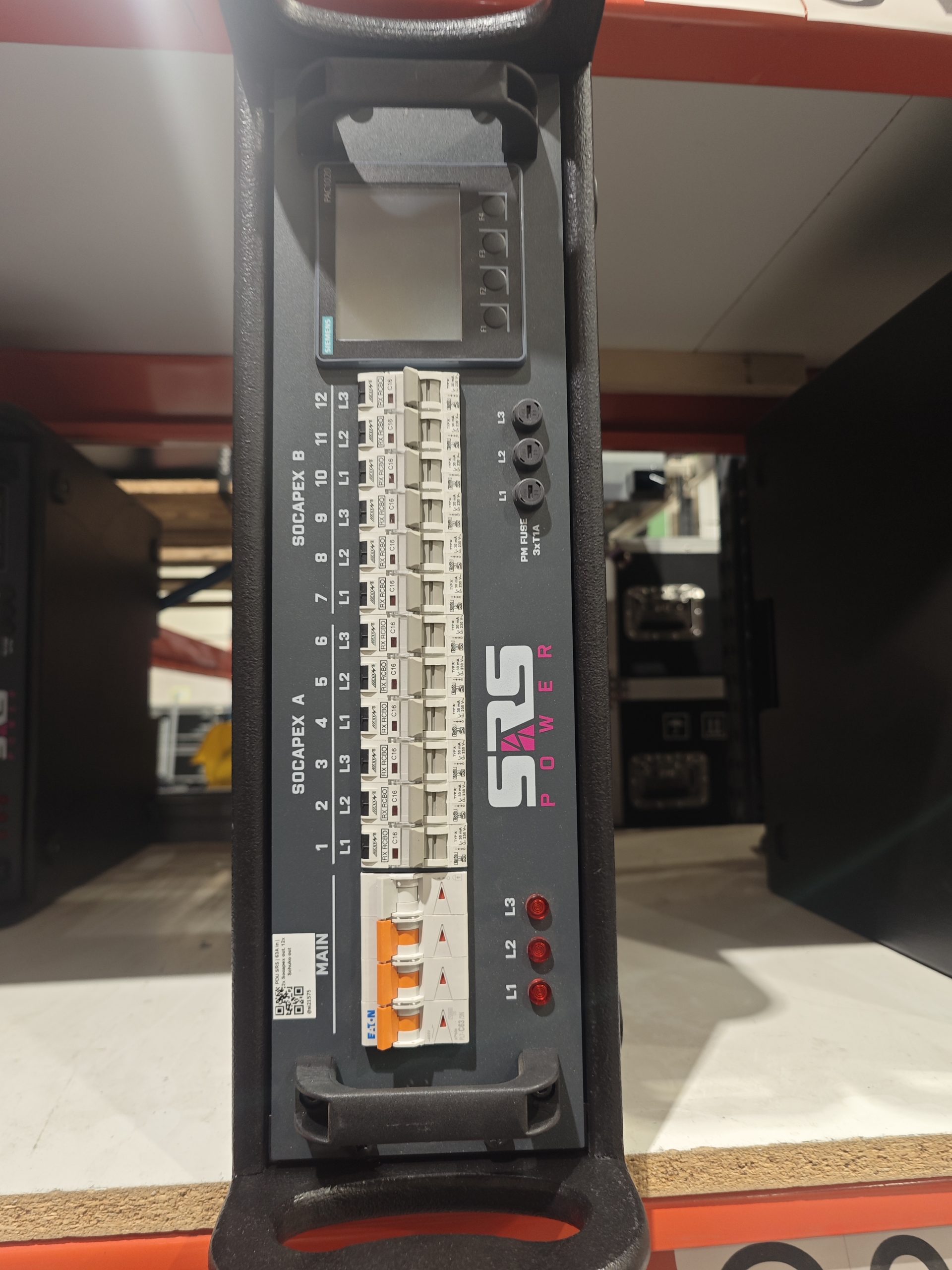 PDU SRS | 63A in | 2x Socapex out, 12x Schuko out